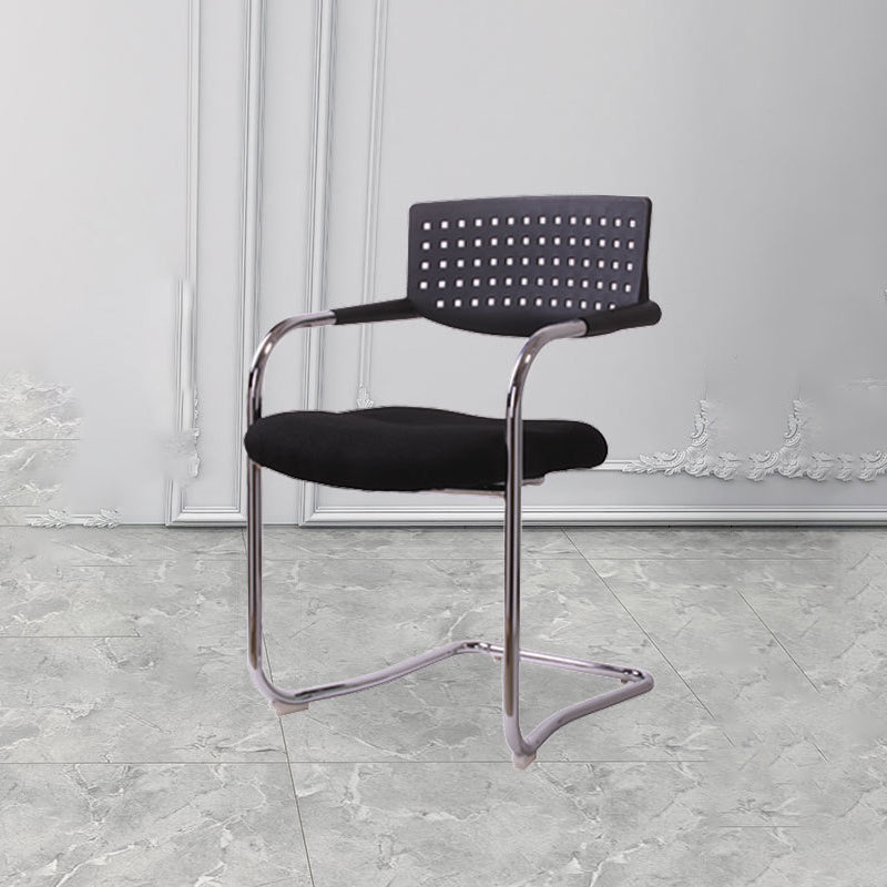 Sedia da ufficio contemporanea senza ruote sedia da scrivania a metà schiena con braccio