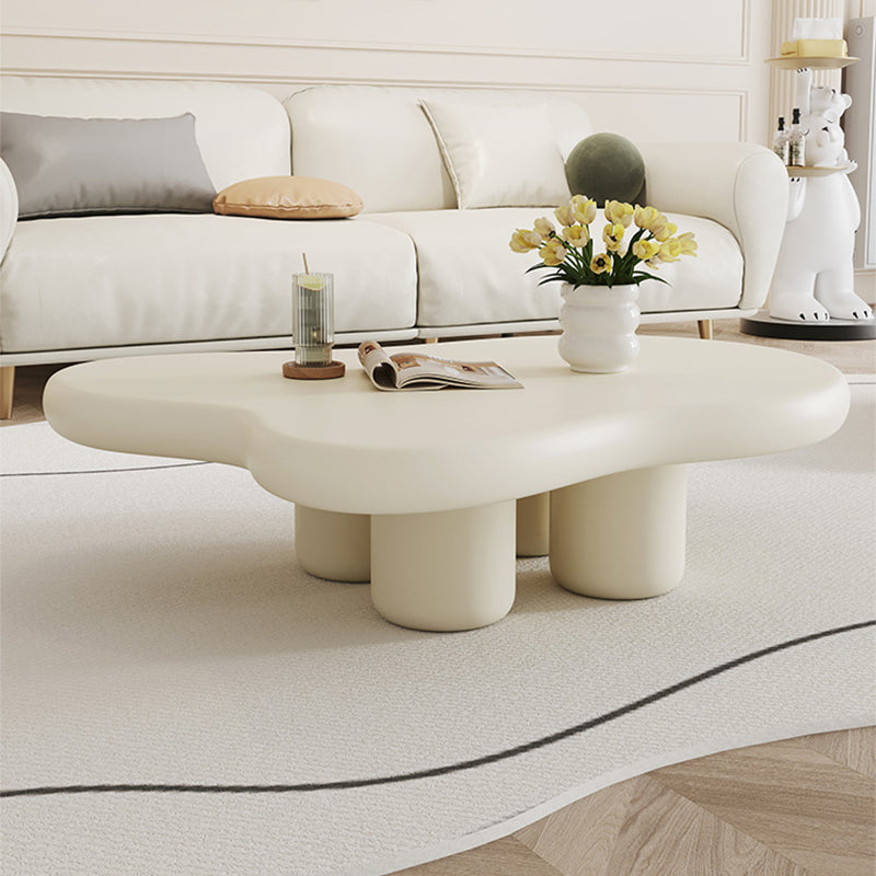 Table basse simple moderne sans table basse à 4 pieds de forme libre pénible
