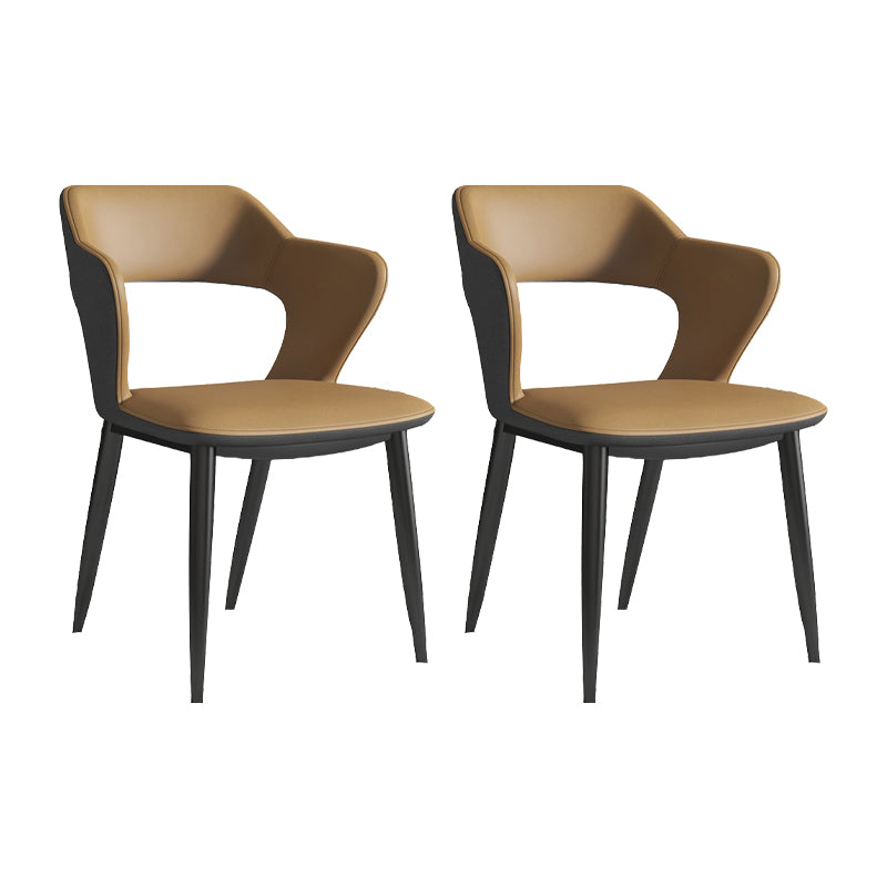 Sillas de comedor de cuero de falso silla de brazo trasero industrial con piernas negras