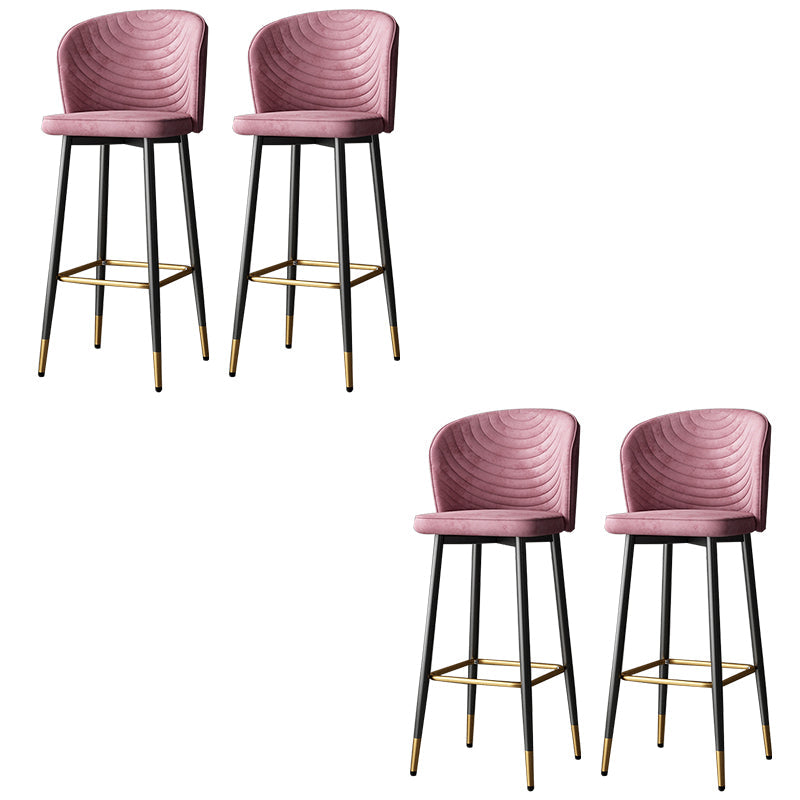 Tabouret de bar en cuir en cuir PU de style moderne avec des jambes en métal
