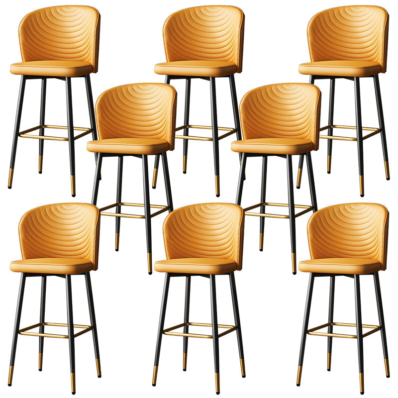 Tabouret de bar en cuir en cuir PU de style moderne avec des jambes en métal
