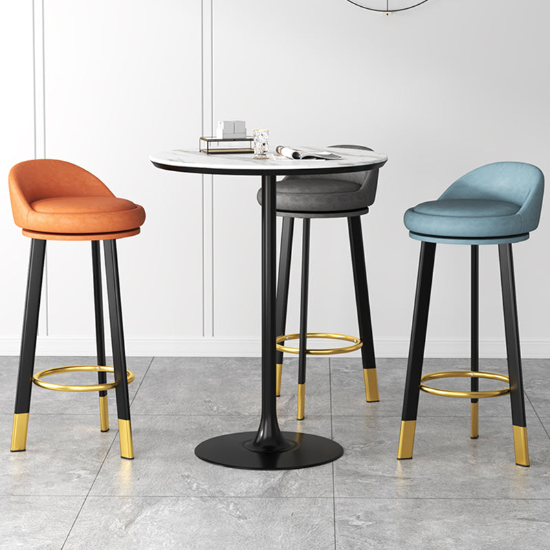 Sgabello da bar con seduta rotonda in stile moderno Sgabello da bar in pelle PU con gambe in metallo