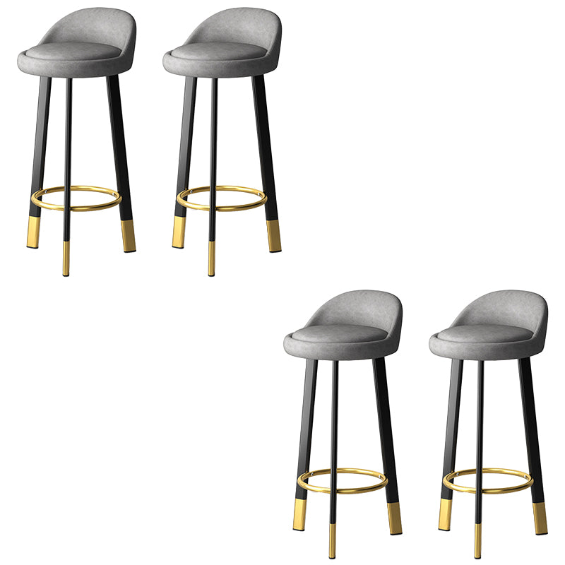 Sgabello da bar con seduta rotonda in stile moderno Sgabello da bar in pelle PU con gambe in metallo