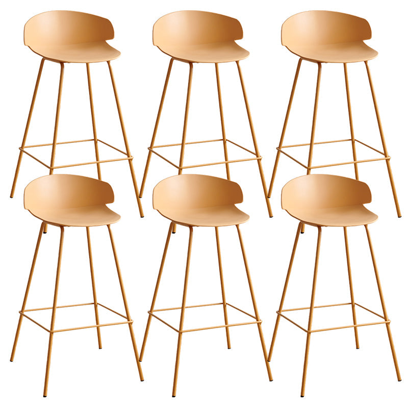 Taburete de plástico escandinavo taburete sin brazo para sala de estar para sala de estar