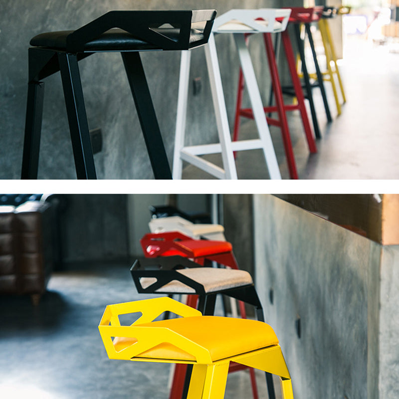 Industrial Style Metal Barstool Low Back Counter Bar Stool for Kitchen Clearhalo 'Bar Furniture' 'Bar Stools' 'bar_stools' 'furn' 'furn_bar_stools' 'Furniture' 'Kitchen & Dining Furniture' 6877898