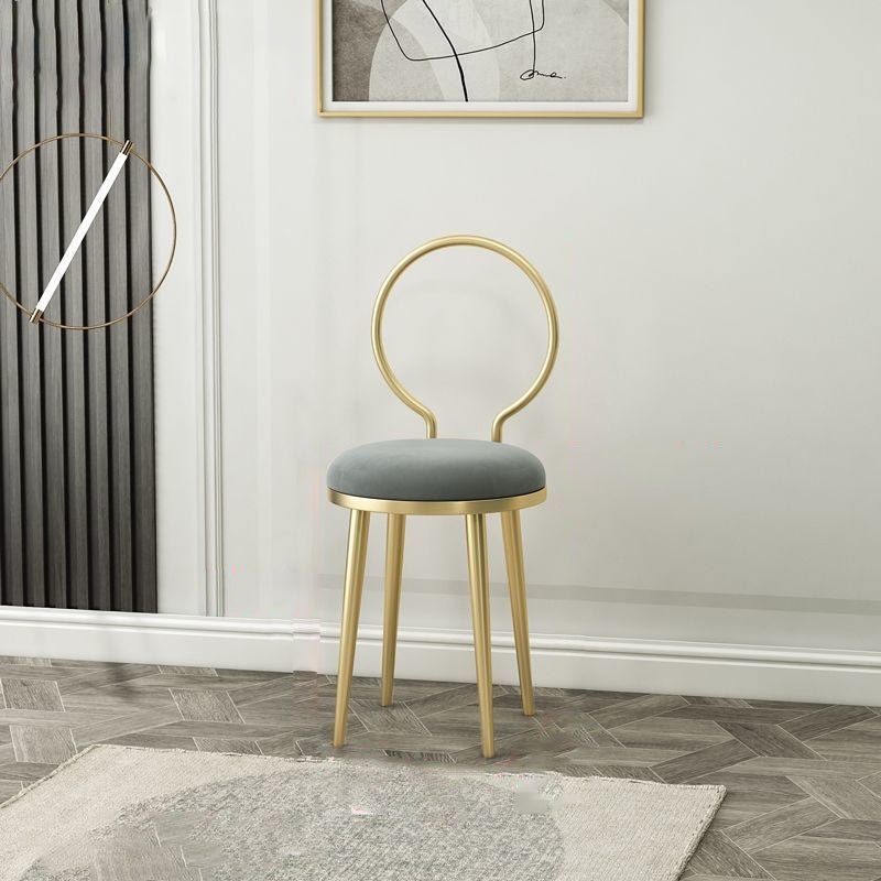 Sedia laterale in stile glam in metallo aperto sedia da pranzo con gambe dorate