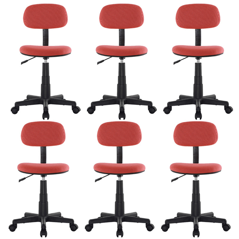 Les roues de chaise de conférence sans bras modernes incluent le chaise de bureau pour le bureau