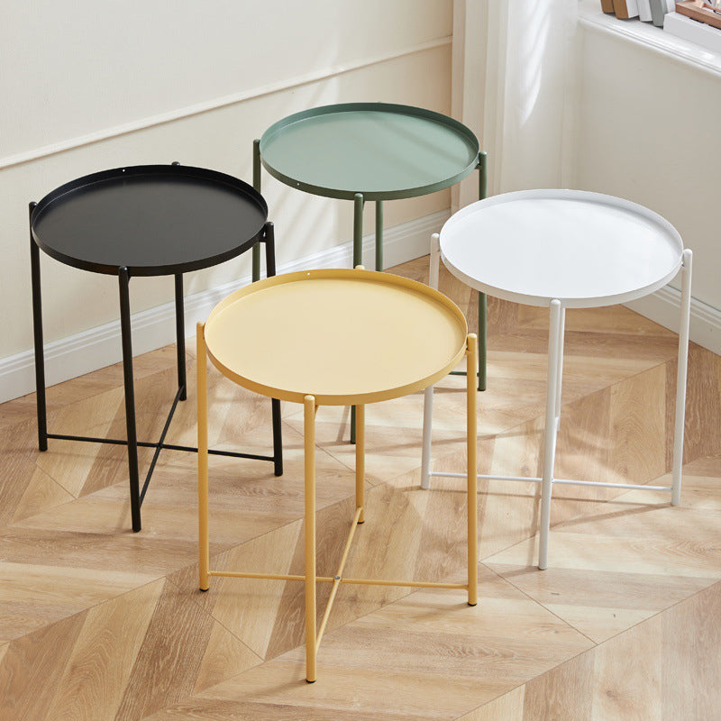 Eigentijdse accenttafel nachtkastje antieke afwerking metalen nachtkastje