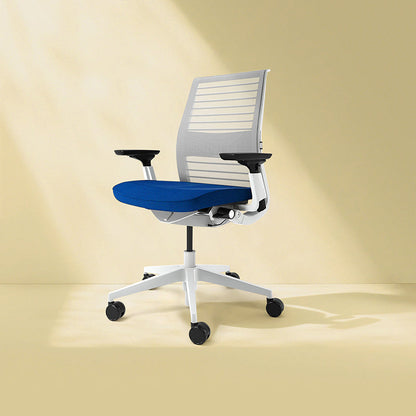 Modern Office Chair Adjustable Seat Height Swivel Chair with Wheels
