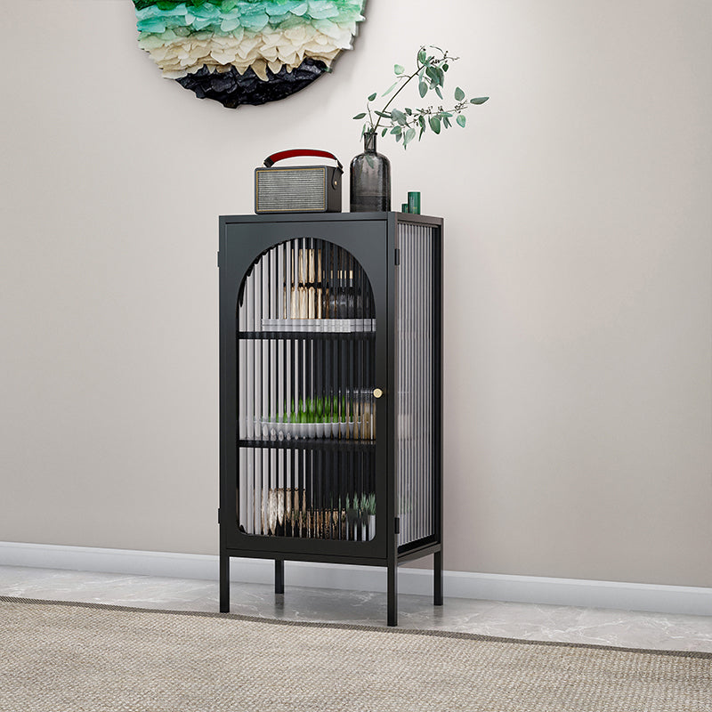 Porte di vetro contemporanee Visualizza un mobile Curio Curio con porta