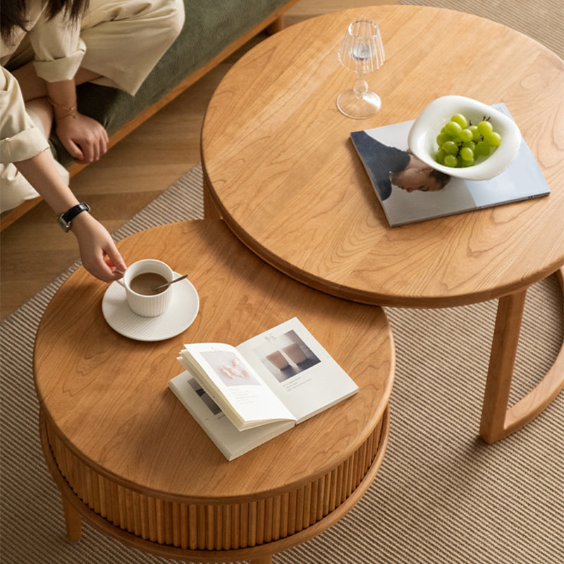 Table basse contemporaine Table basse ronde en bois massif