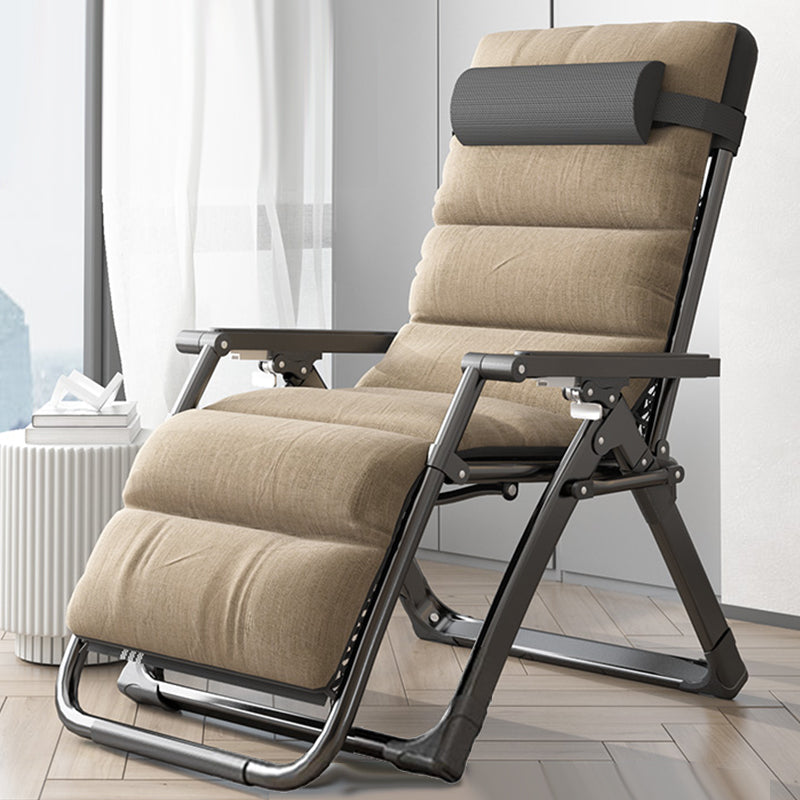 Sedia reclinabile in metallo con braccio sedia pieghevole contemporanea per camera da letto