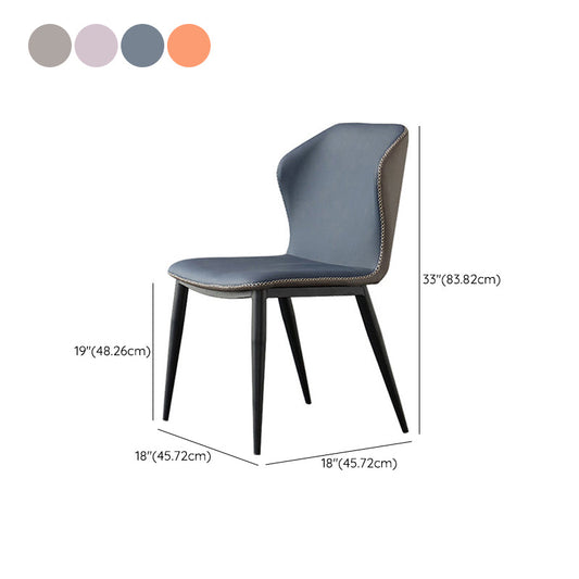 Sedia laterale in pelle finta sedia a braccialess con zampe nere