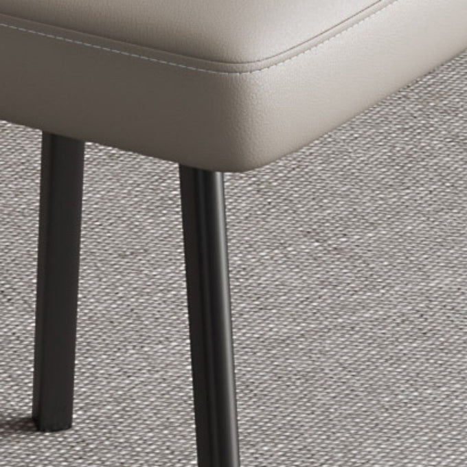 Chaises de salle à manger de cuisine en simili cuir, chaises contemporaines avec pieds en métal noir