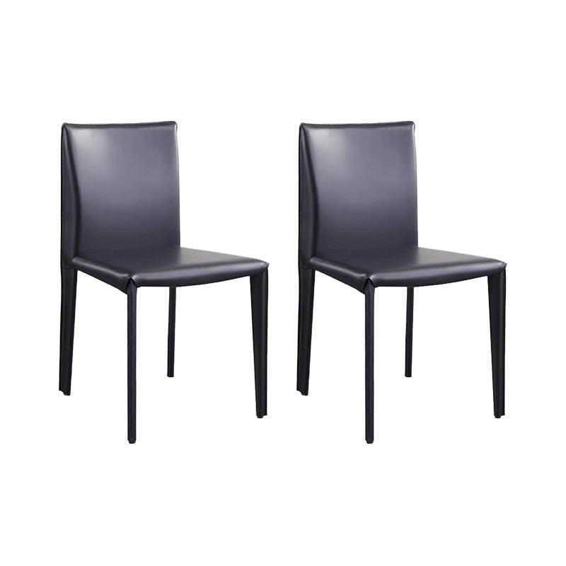 Eigentijdse eetkamerstoelen van kunstleer, armloze stoelen met metalen onderstel