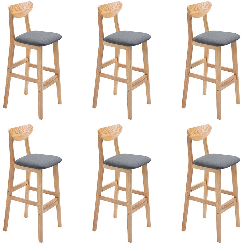 Sgabello da bar in legno di gomma in legno di gomma posteriore con base in legno