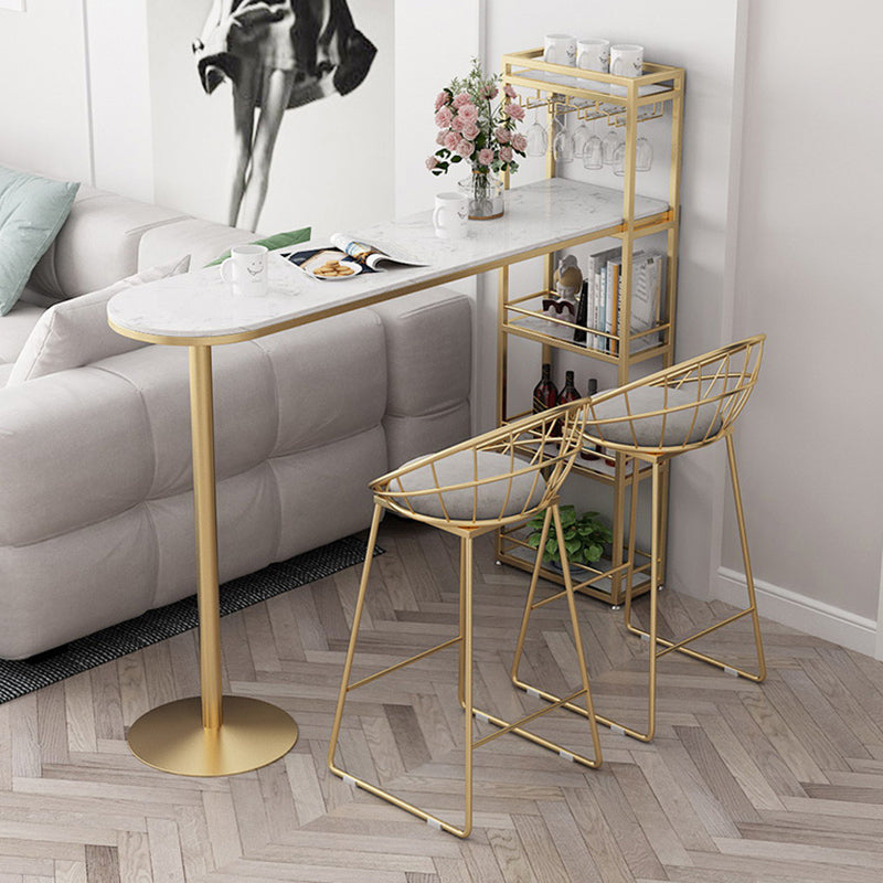 Mesa de bar de bistró de mármol sintético, mesa de bar con base metálica rectangular y estantes