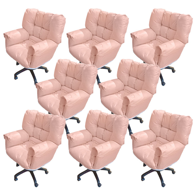 Chaise de bureau à armes rembourrées chaise de bureau ergonomique moderne avec roues