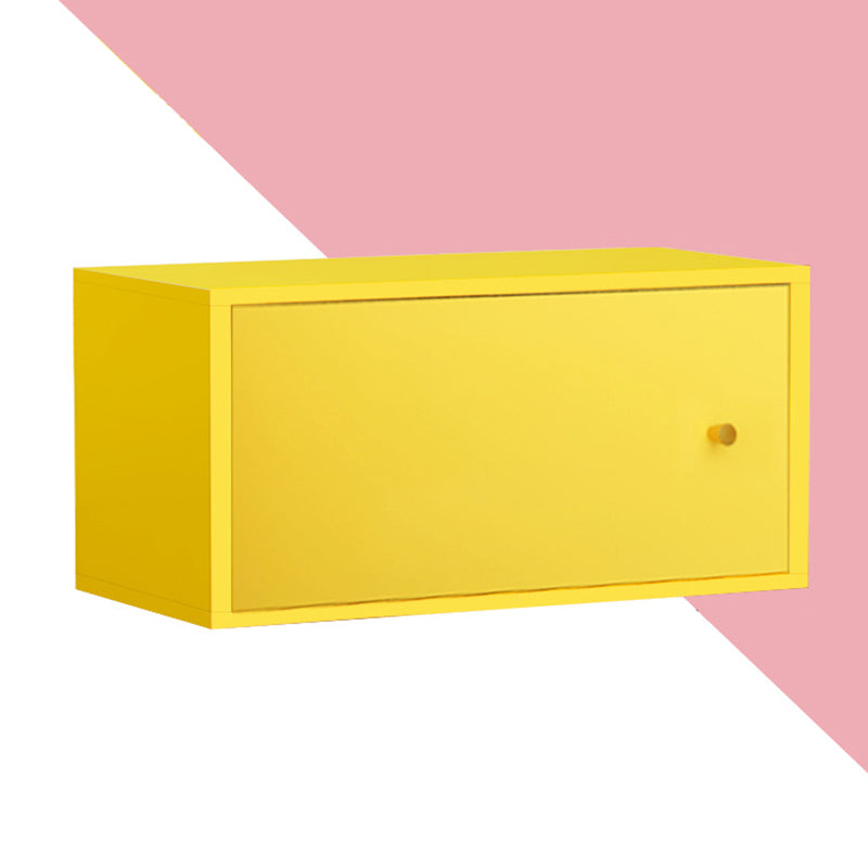 Madera de ingeniería de estantería estándar escandinava cerrada con gabinetes