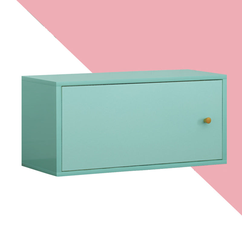 Madera de ingeniería de estantería estándar escandinava cerrada con gabinetes