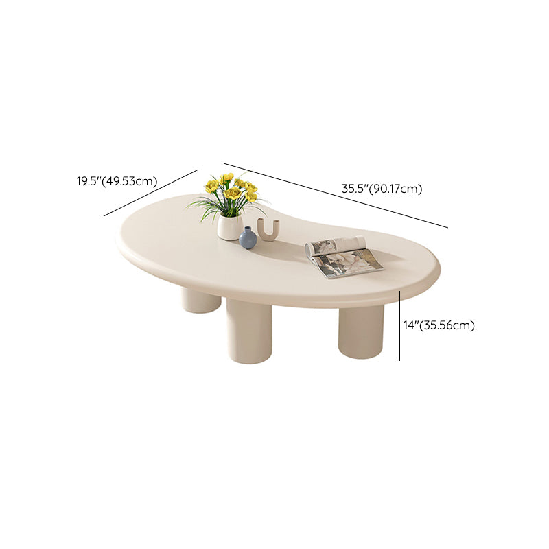 Tavolino da caffè moderno irregolare con 3 gambe, set da cocktail in bianco