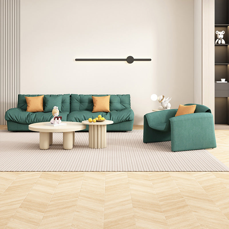 Sofá de tela verde oscuro asientos de apartamentos contemporáneos de apartamento