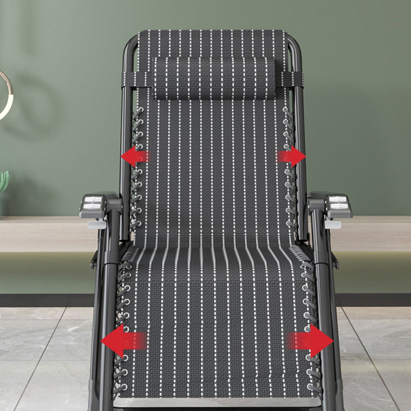 Sedia pieghevole in metallo in metallo standard in metallo contemporaneo