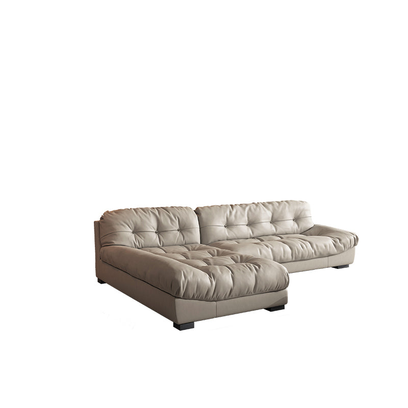 Sofá minimalista de cuero sintético contemporáneo y cojines con almohada de almohada de chaise sofá
