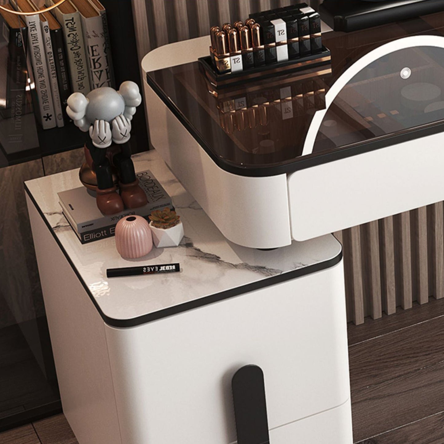 Glam Glass Bedroom Vanity Desk 4 Drawer Vanity Dressing Table Clearhalo 'Bedroom Furniture' 'furn' 'furn_makeup_vanities' 'Furniture' 'Makeup Vanities' 'makeup_vanities' 6920381