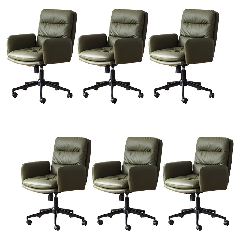 Silla de oficina de cuero moderna altura del asiento ajustable brazos fijos silla giratoria con ruedas