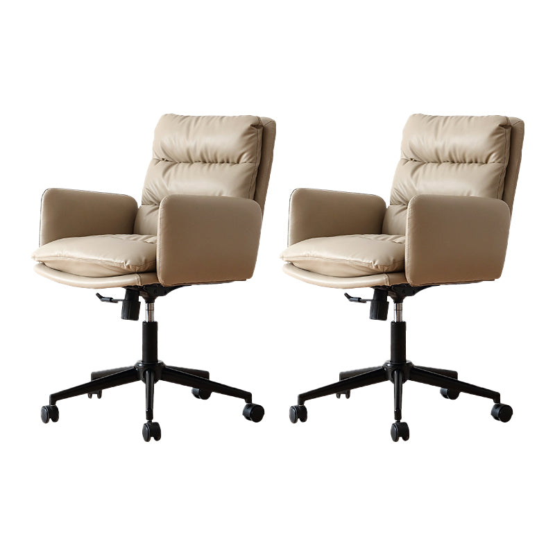 Silla de oficina de cuero moderna altura del asiento ajustable brazos fijos silla giratoria con ruedas