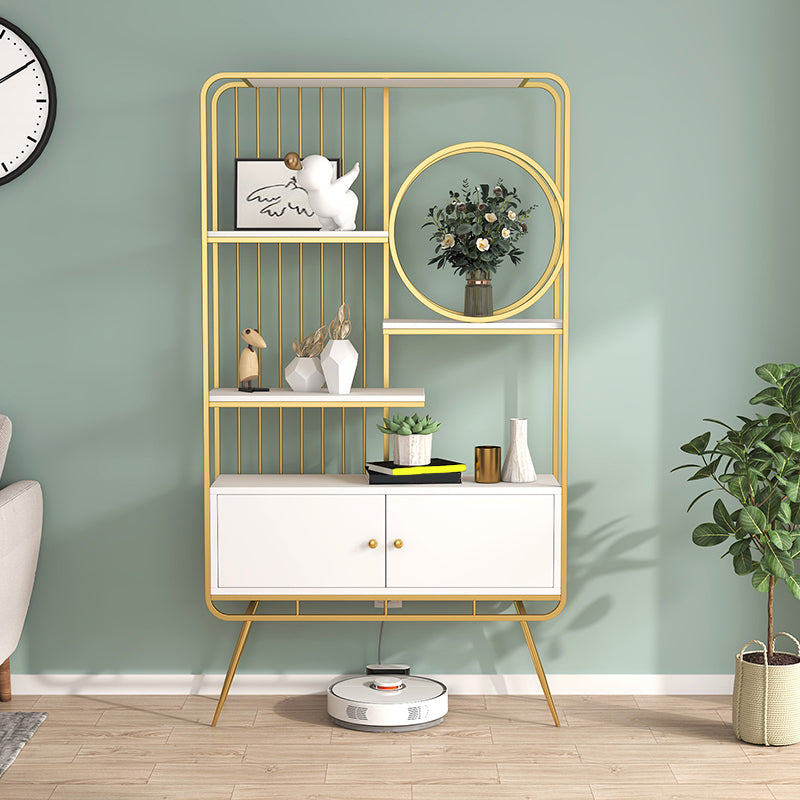 Libreria di libreria standard aperta con scaffali per ripiani per lo studio