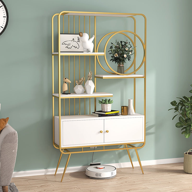 Libreria di libreria standard aperta con scaffali per ripiani per lo studio