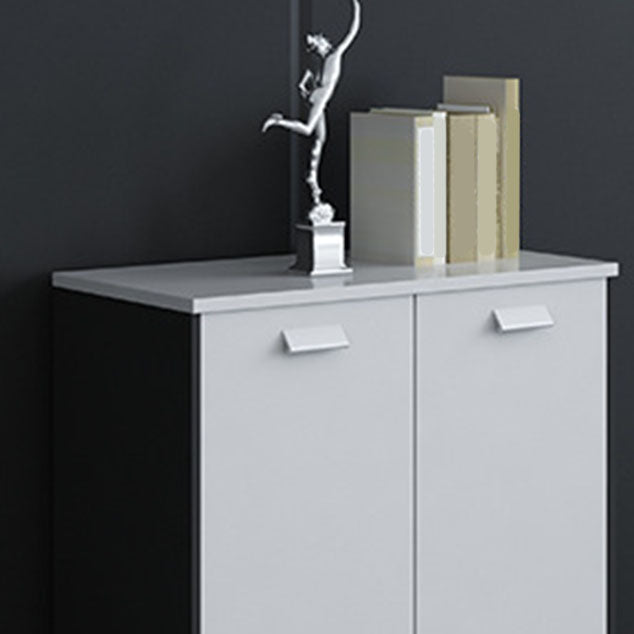 Babor de archivos de madera de archivos verticales modernos de mediados de siglo