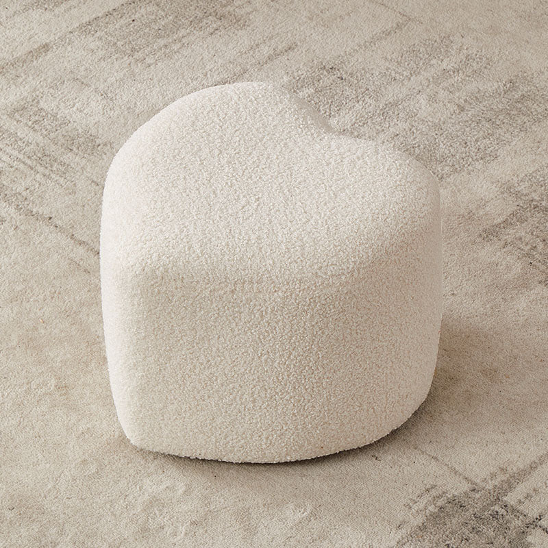 Fabric Standard Stool Modern Style Simple Heart-shaped Stool White 1 Piece Clearhalo 'furn' 'furn_ottomans_poufs' 'Furniture' 'Living Room Furniture' 'Ottomans & Poufs' 'ottomans_poufs' 6934797