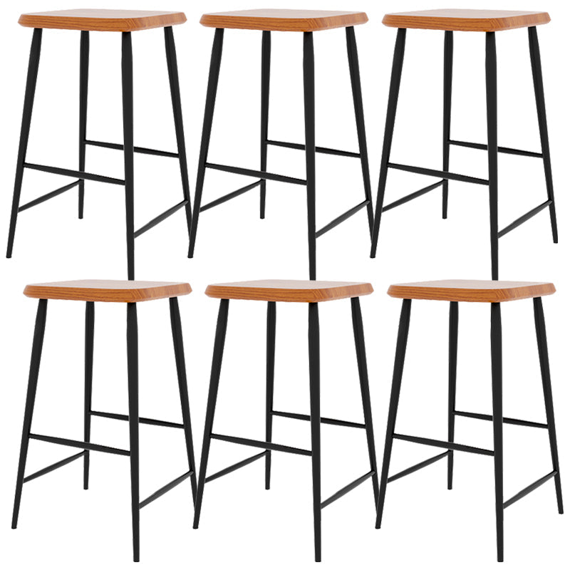 Taburetes modernos de altura para mostrador Taburete de bar para mostrador de madera maciza y metal