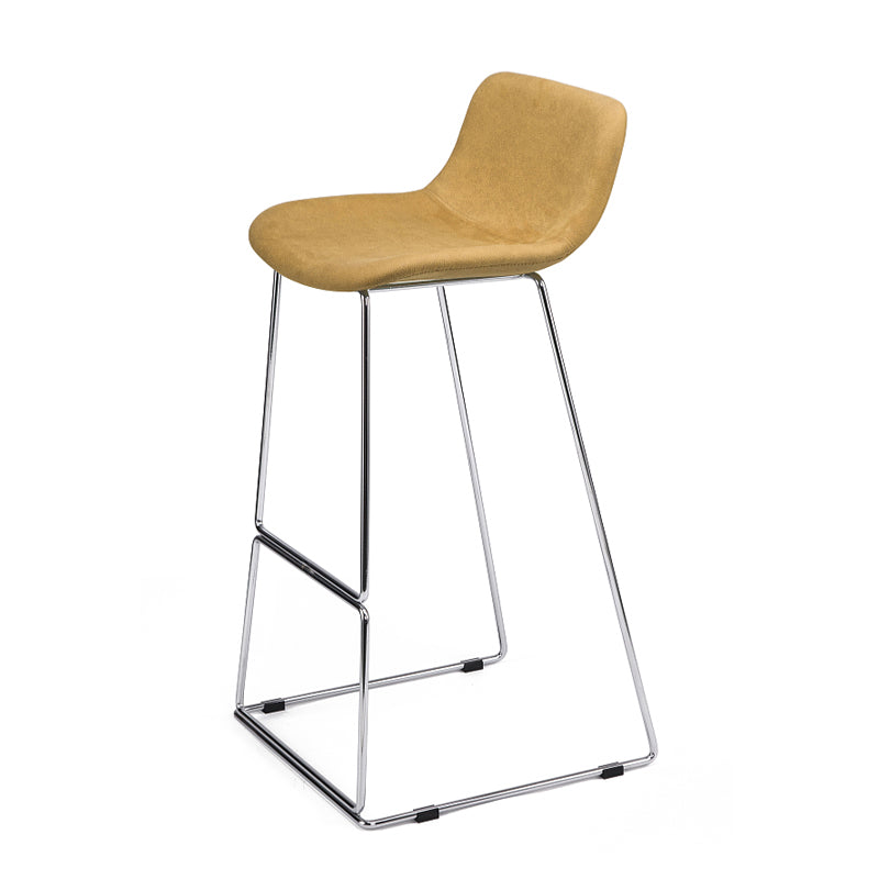 Taburete de bar nórdico con respaldo bajo, taburete de bar de plástico con patas de metal para el hogar