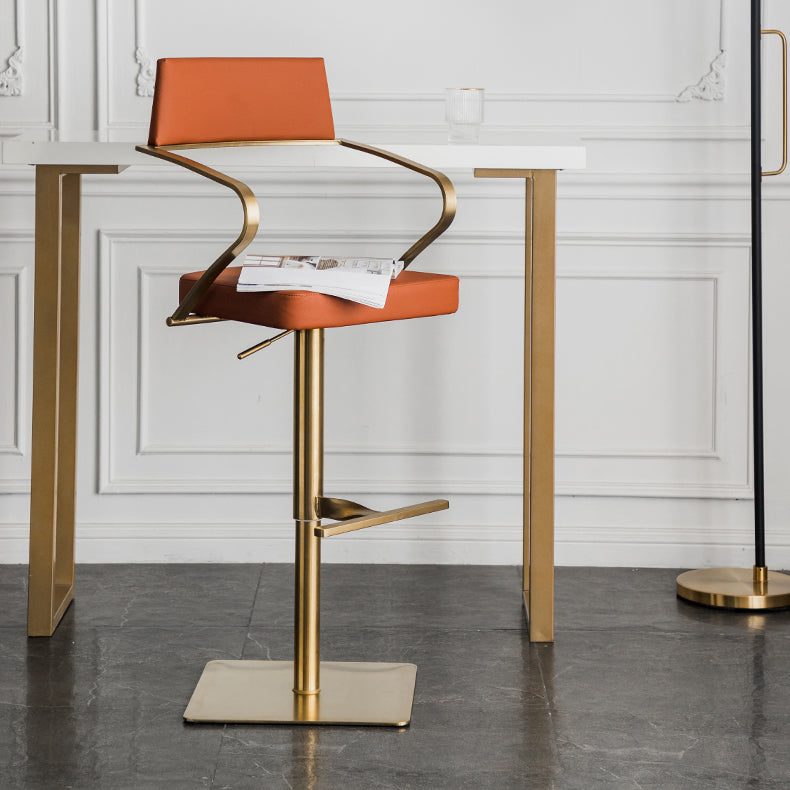 Sgabello da bar strillabile in pelle glam in pelle per cucina