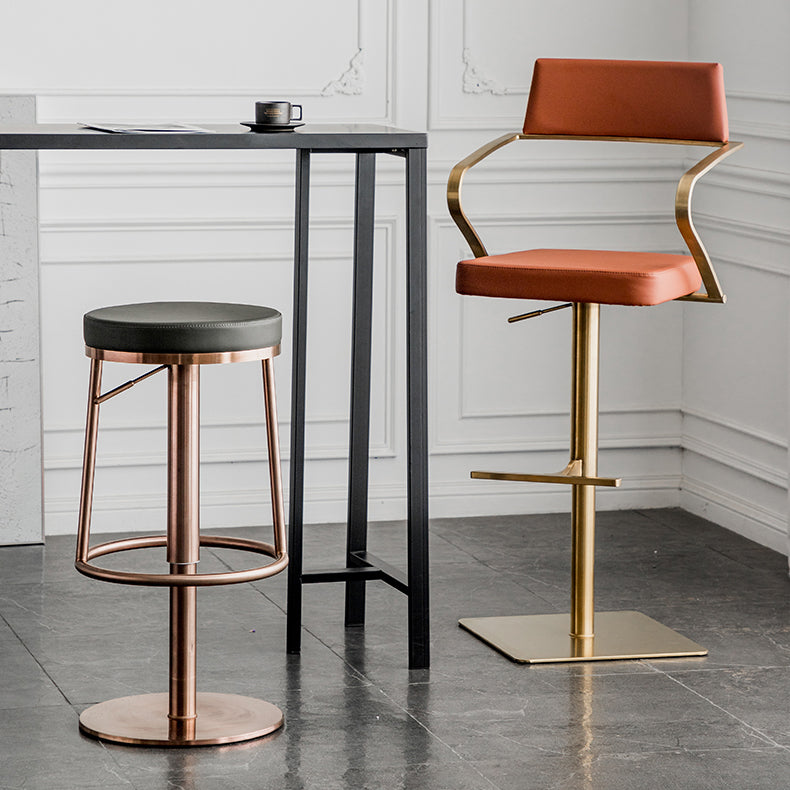 Sgabello da bar strillabile in pelle glam in pelle per cucina