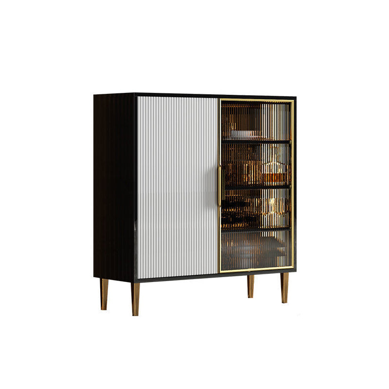 Porte in vetro in legno in stile glam Credenza a buffet con armadi