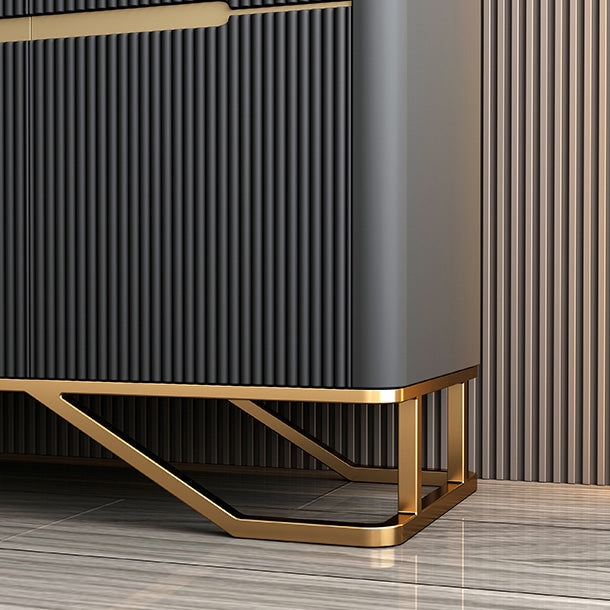 Panneau latéral contemporain moderne en pierre crénza avec des armoires pour la cuisine