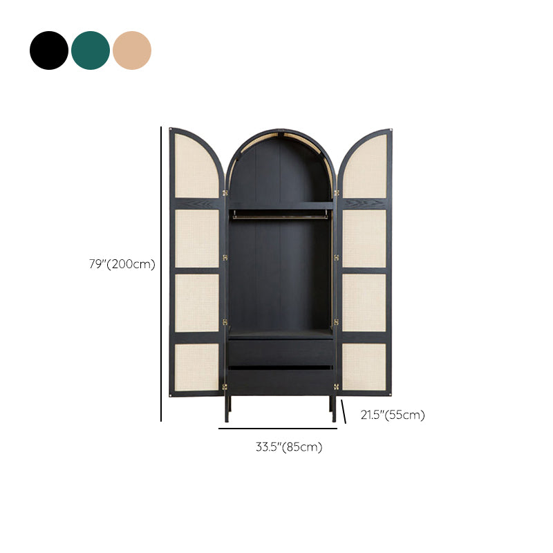 Armadio moderno del guardaroba in legno massiccio con gambe