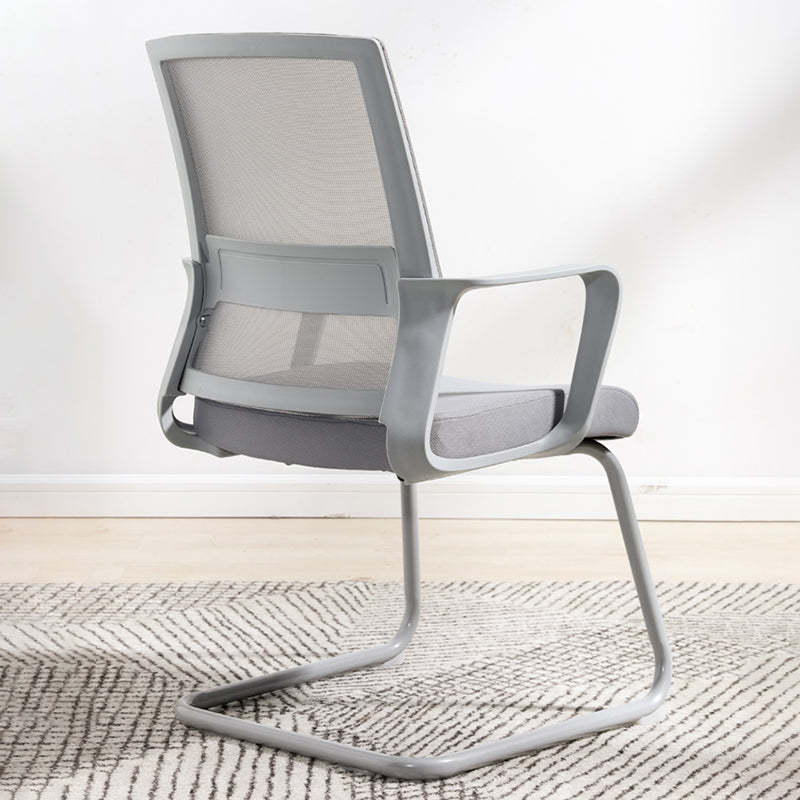 Sedia da ufficio moderna sedia a braccio fisso con schiena traspirante