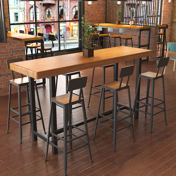 Table de bar de style industriel, bureau de bar de bistro rectangulaire en bois massif avec repose-pieds