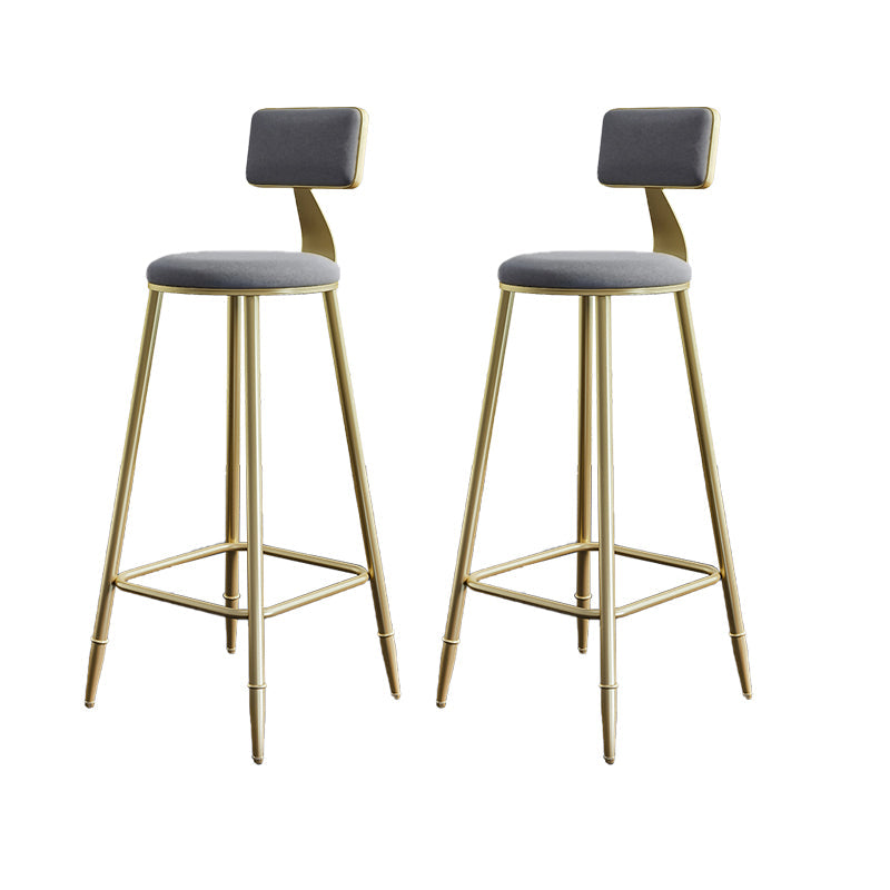 Taburetes de comedor tapizados en la espalda de espalda taburetes de bares sin brazo con base de metal