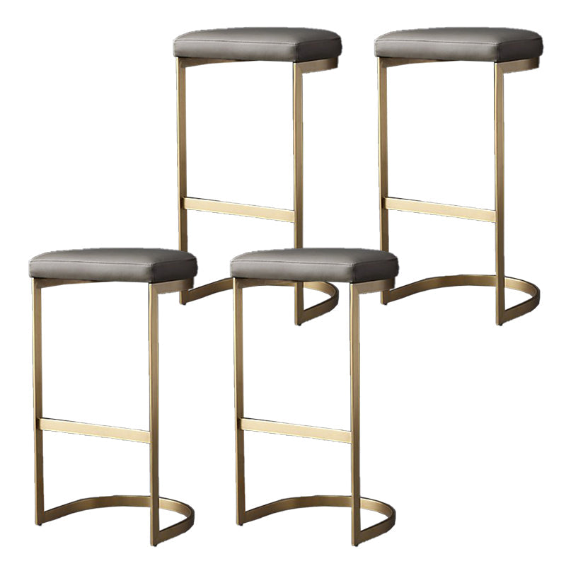 Tabourets de salle à manger glamour rembourrés des tabourets de bar sans base avec une base en métal