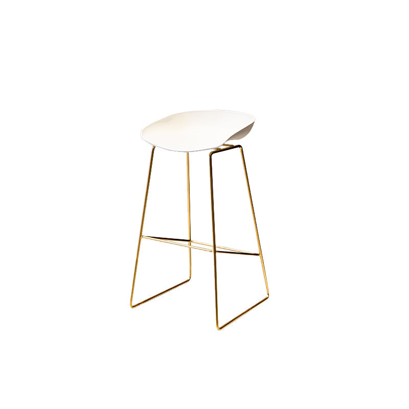 Glam Low Back Dining Stools Armless Bar Stools with Footrest Clearhalo 'Bar Furniture' 'Bar Stools' 'bar_stools' 'furn' 'furn_bar_stools' 'Furniture' 'Kitchen & Dining Furniture' 6955442