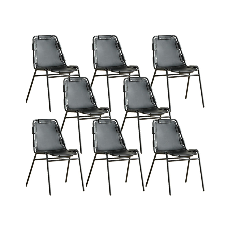 Silla lateral de estilo moderno silla de comedor de base de metal de cuero para casa