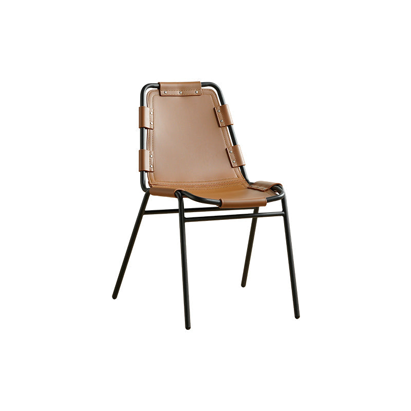 Silla lateral de estilo moderno silla de comedor de base de metal de cuero para casa