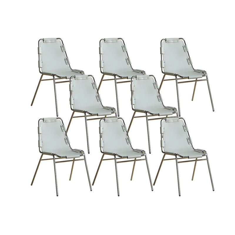 Silla lateral de estilo moderno silla de comedor de base de metal de cuero para casa